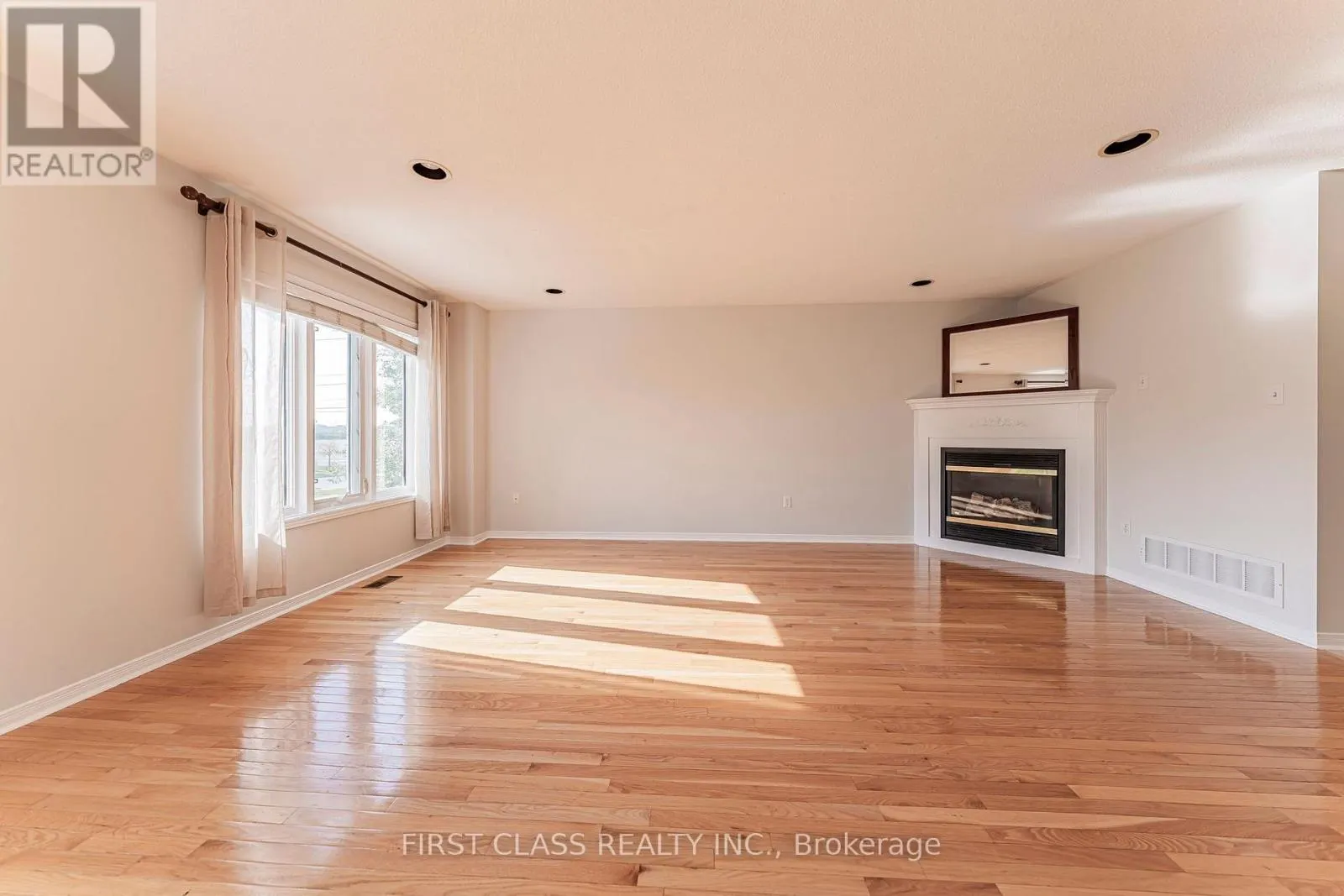 24 - 5110 FAIRVIEW STREET