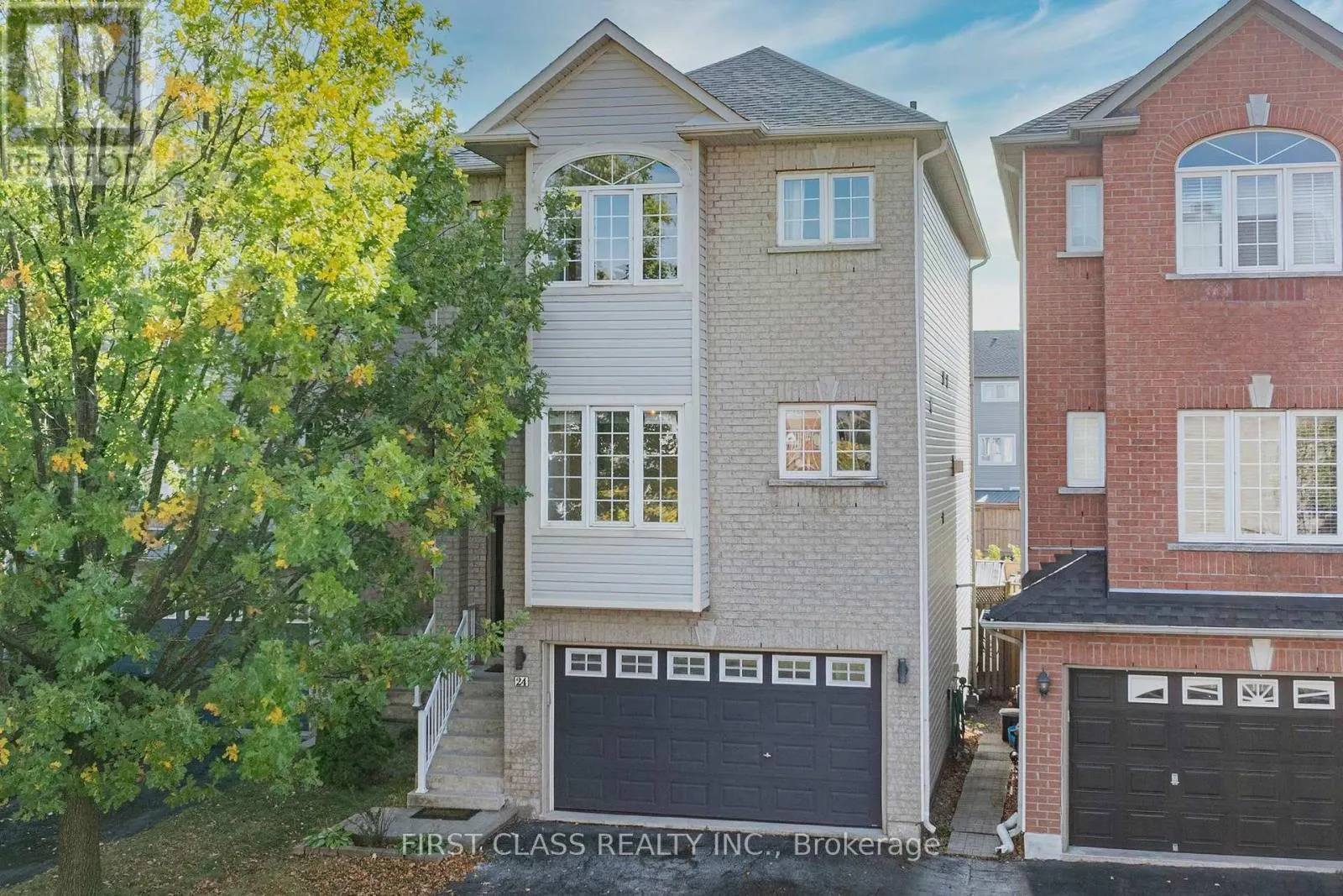 24 - 5110 FAIRVIEW STREET