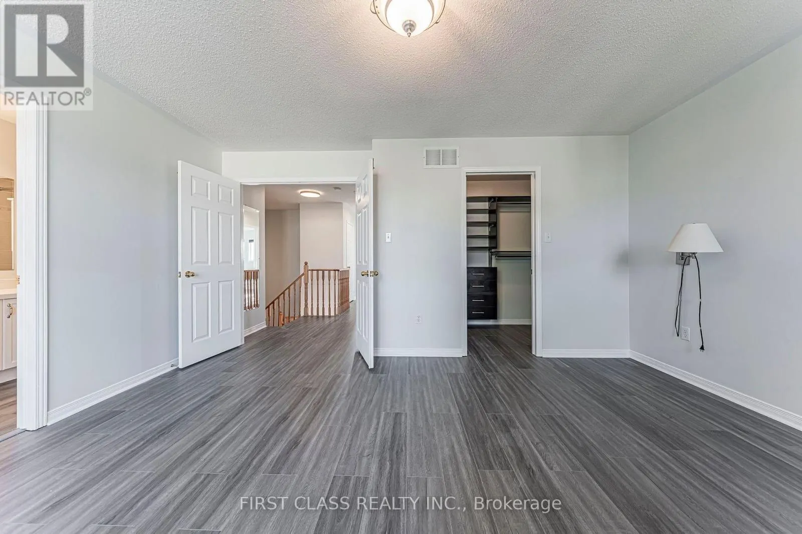 24 - 5110 FAIRVIEW STREET