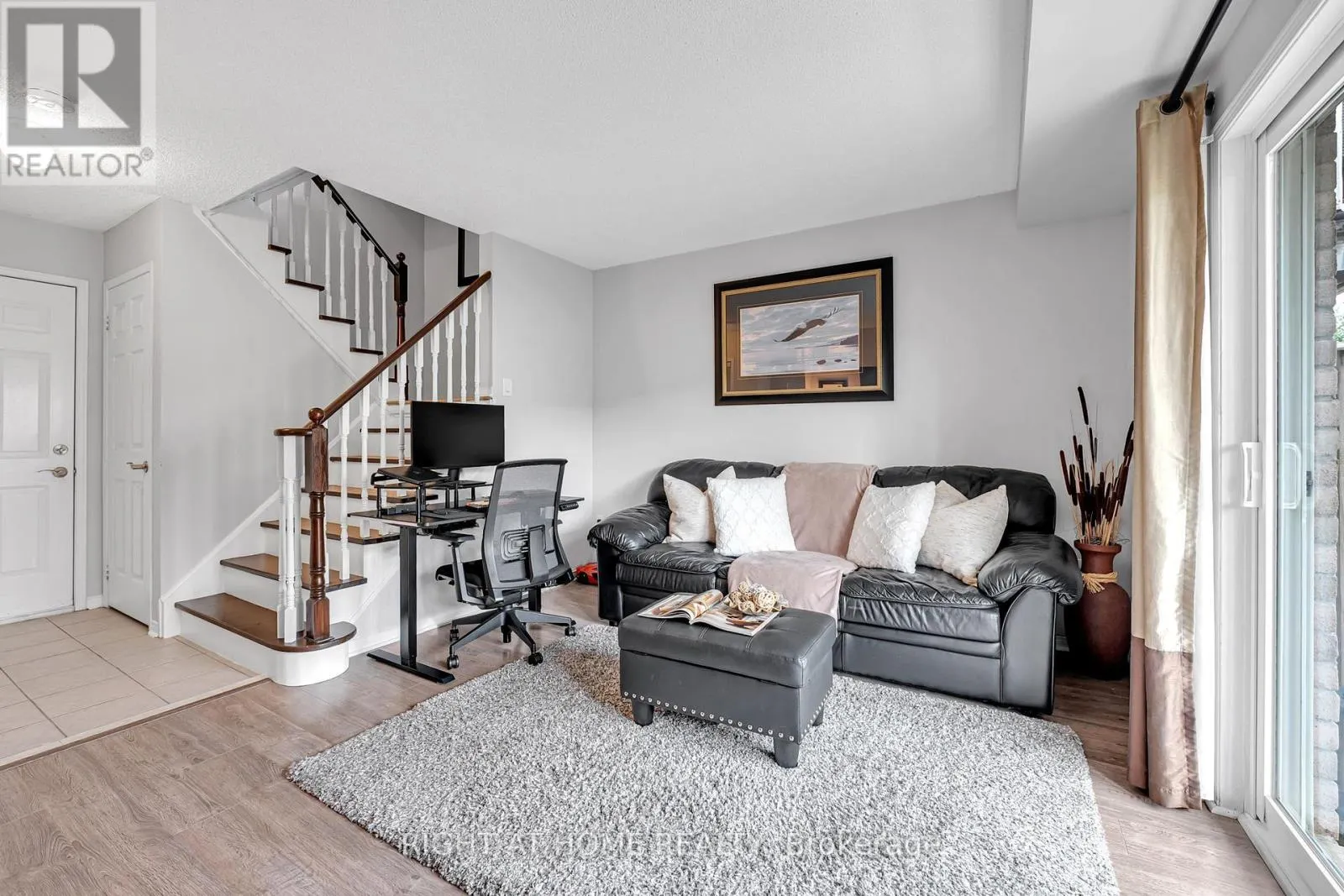 3370 REDPATH CIRCLE