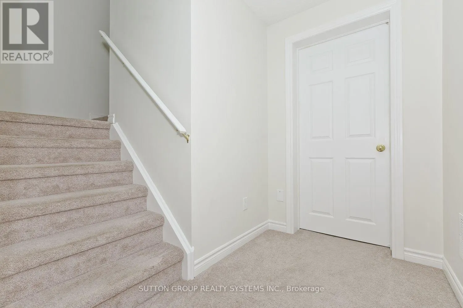 352 BLACK DRIVE