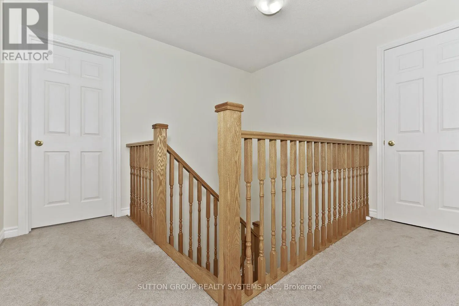 352 BLACK DRIVE