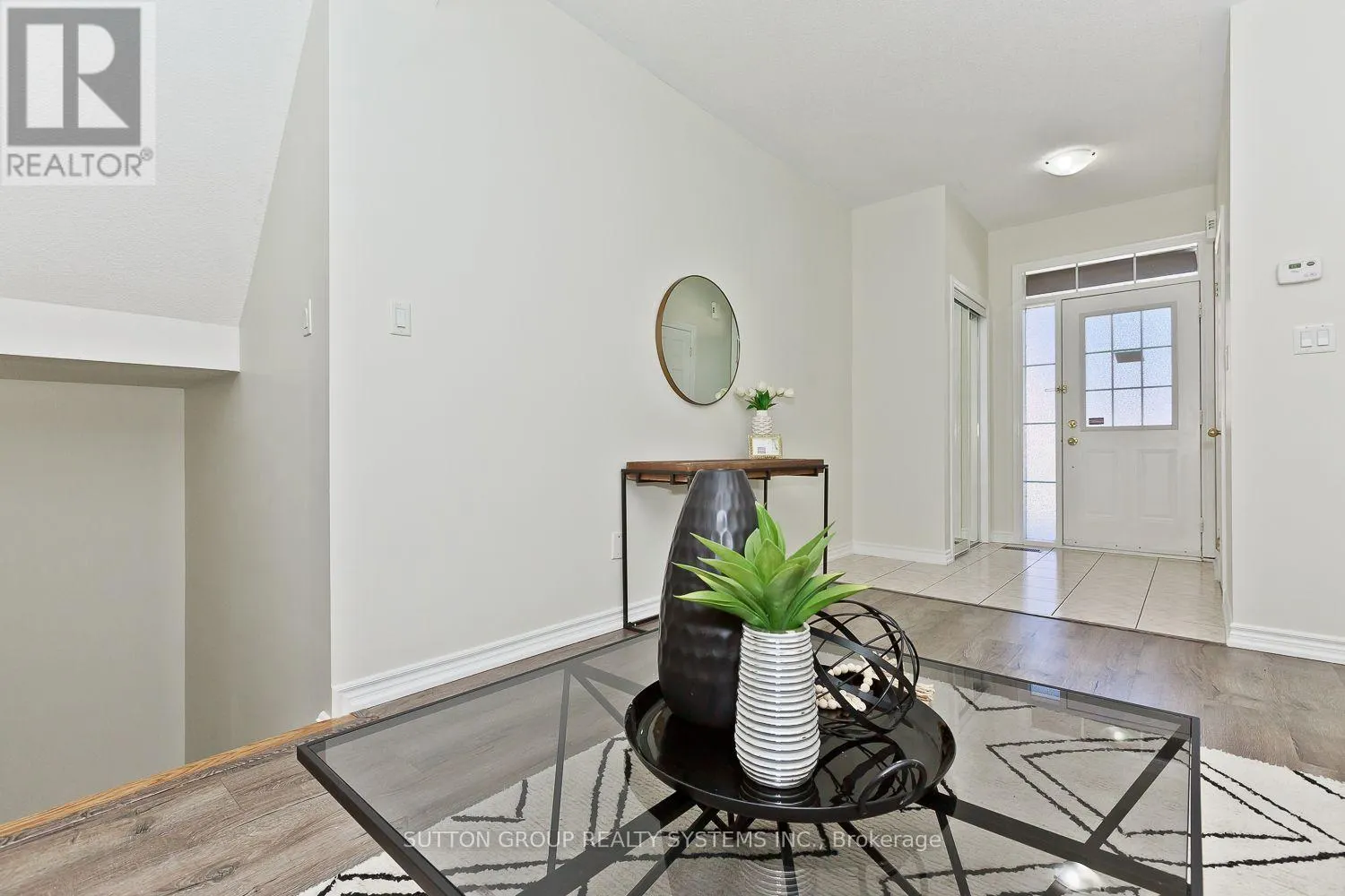 352 BLACK DRIVE
