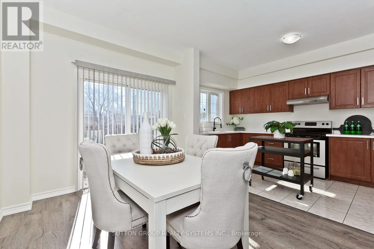 352 BLACK DRIVE