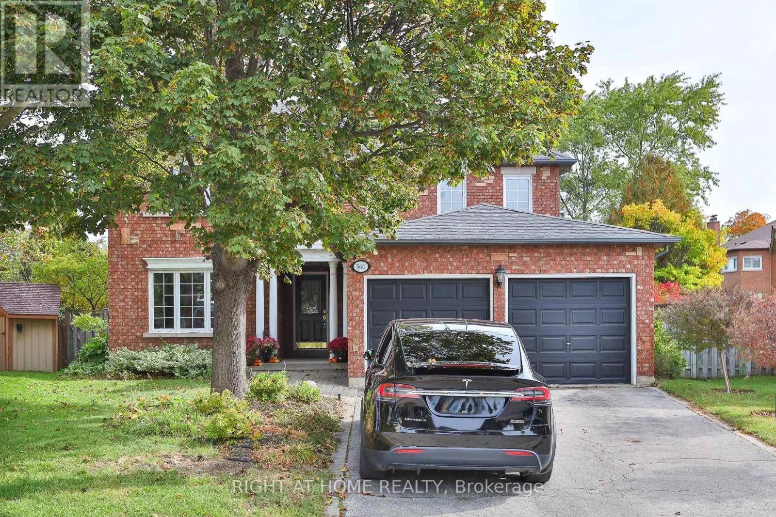 560 CHAGALL COURT