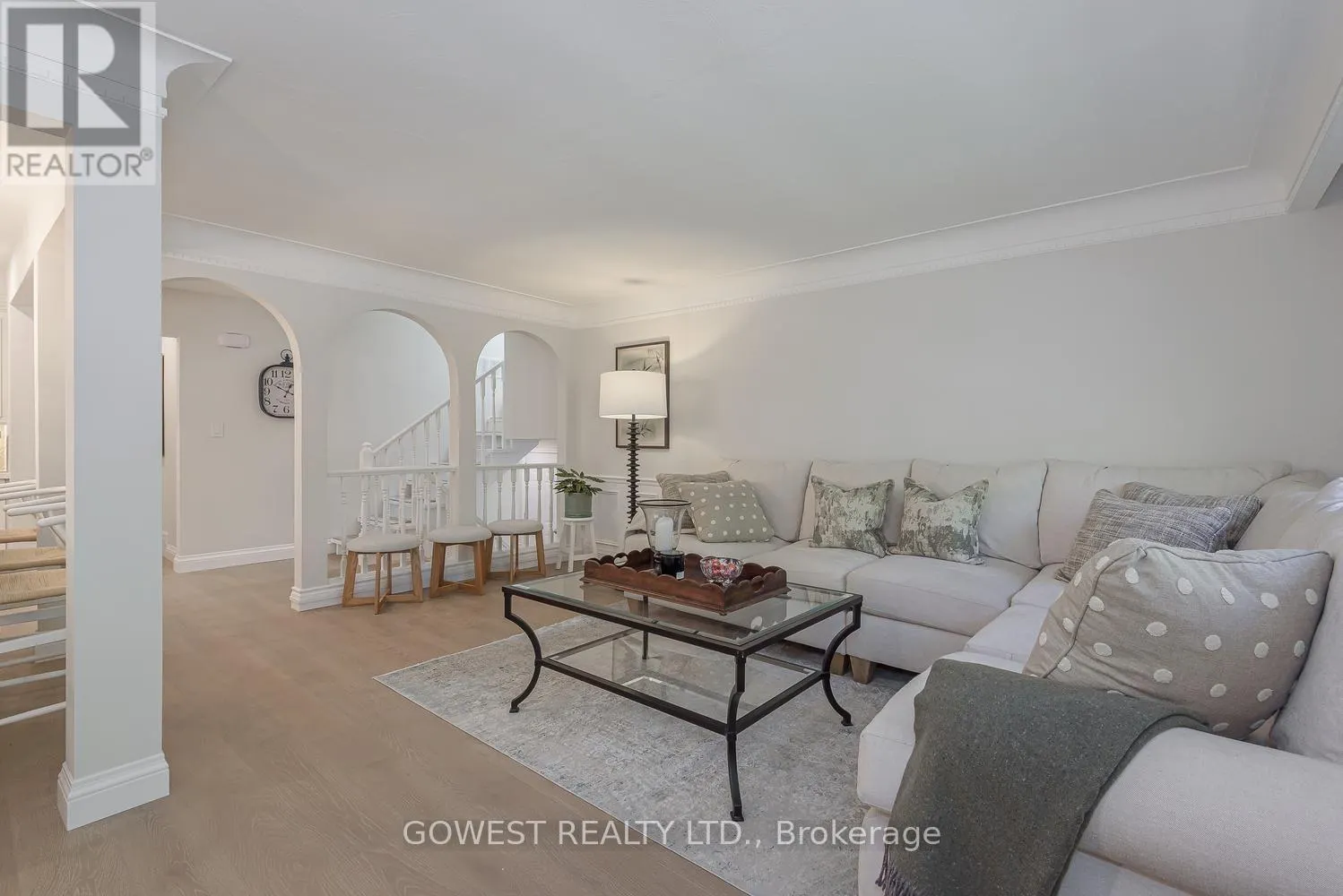 342 BRYANT CRESCENT