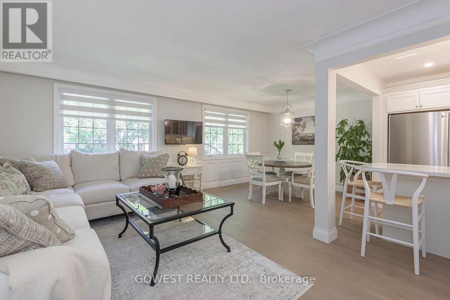 342 BRYANT CRESCENT
