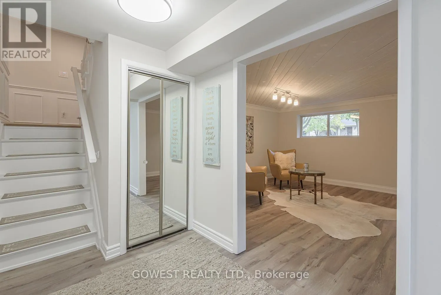 342 BRYANT CRESCENT