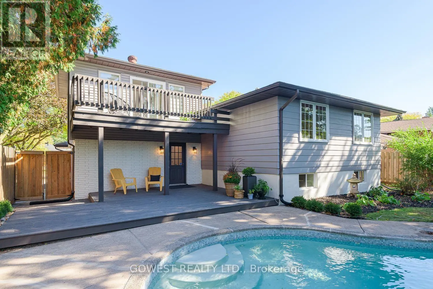 342 BRYANT CRESCENT