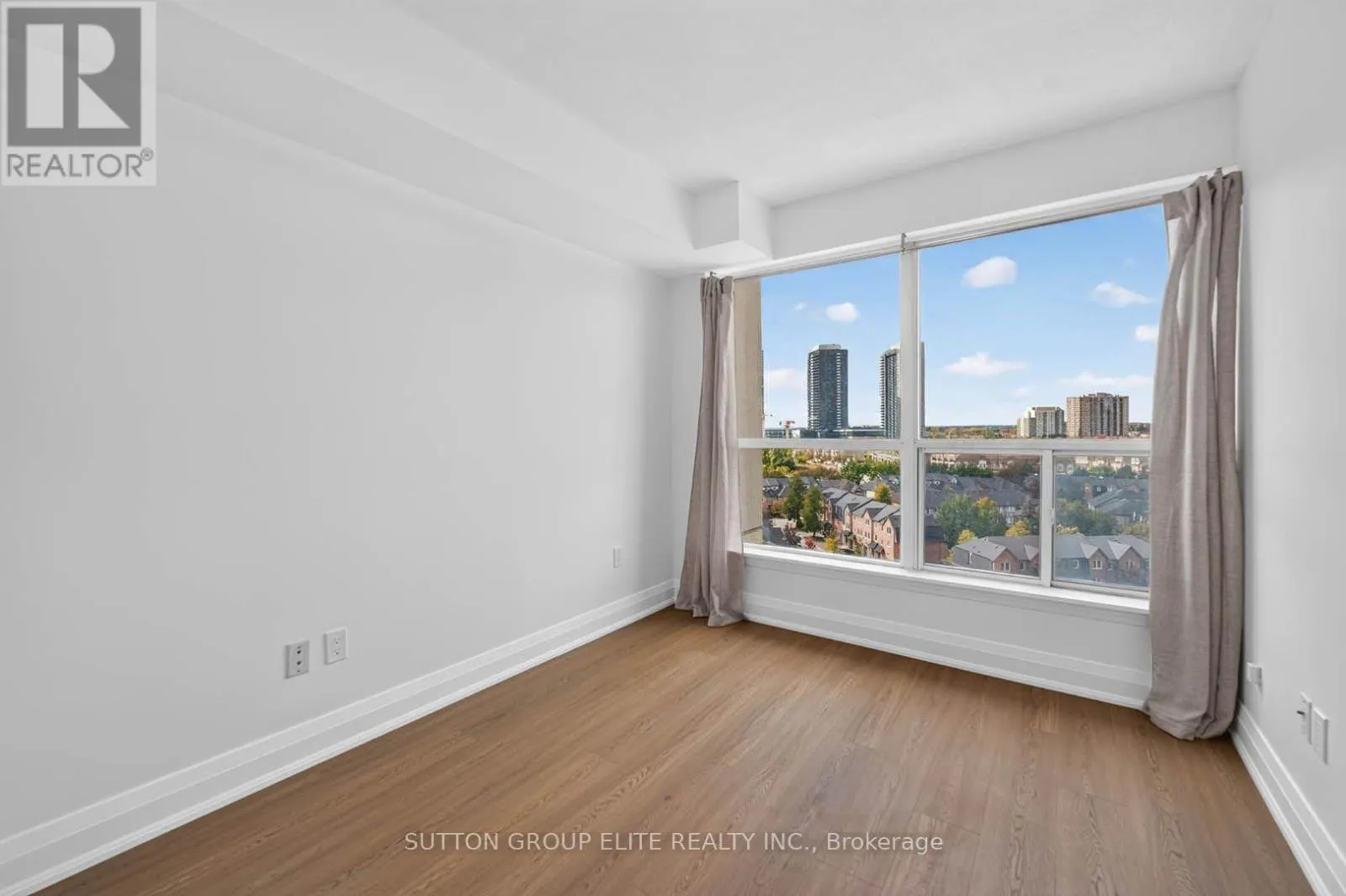 1107 - 220 FORUM DRIVE