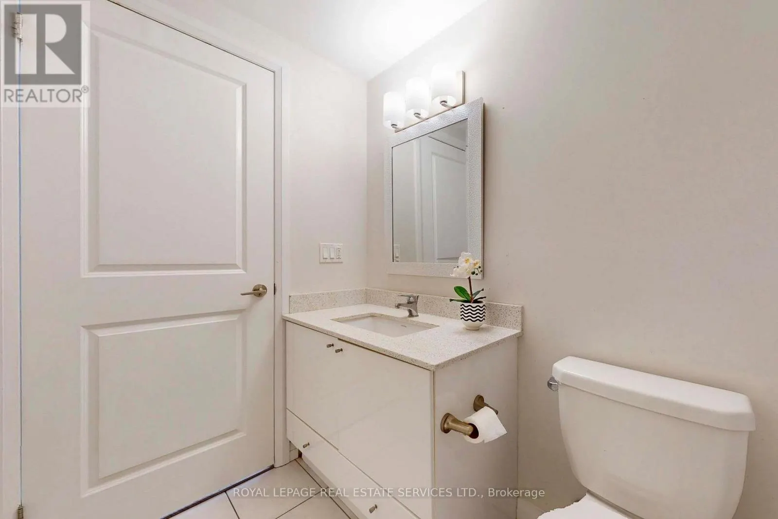 1701 - 55 EGLINTON AVENUE W