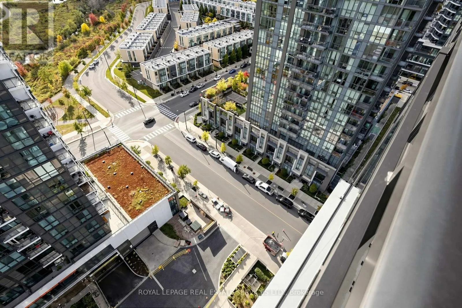 1701 - 55 EGLINTON AVENUE W