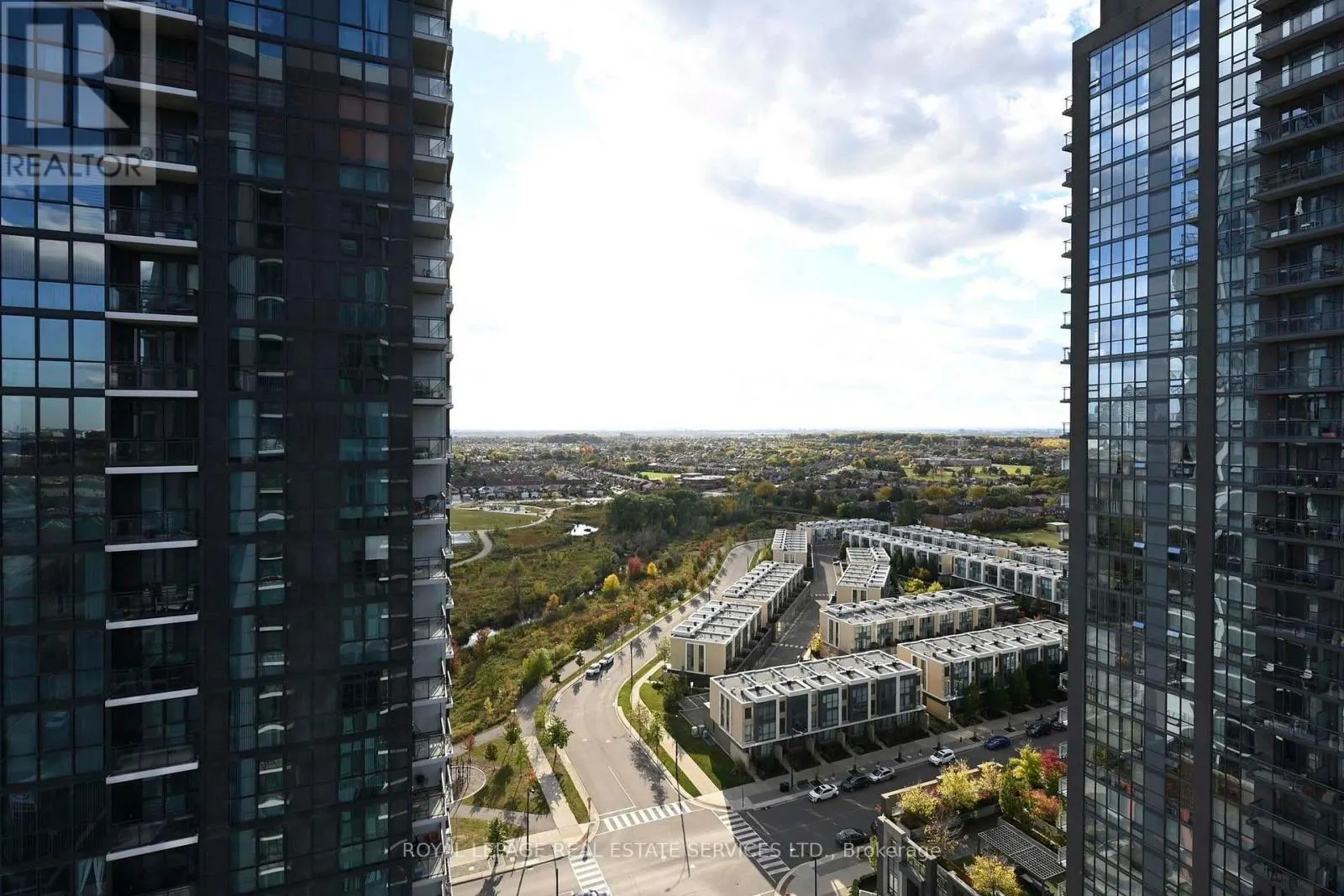 1701 - 55 EGLINTON AVENUE W