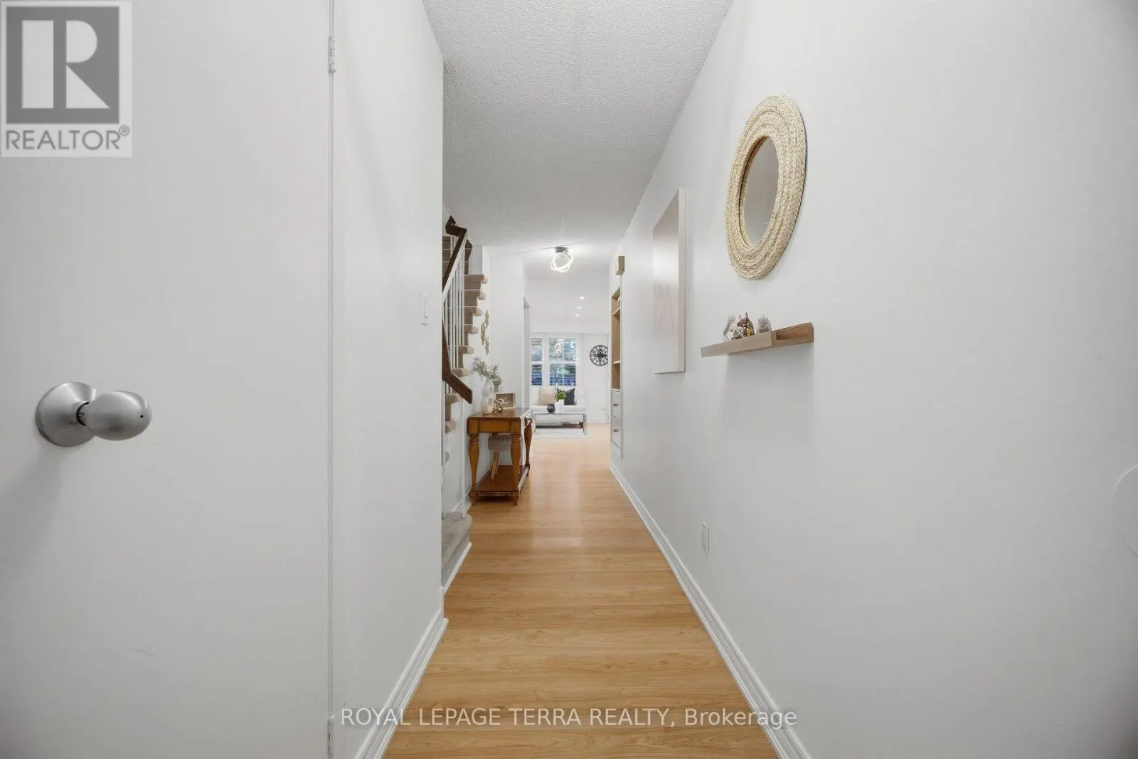 138 - 1951 RATHBURN ROAD E