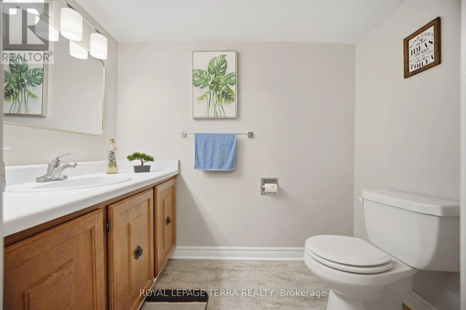 138 - 1951 RATHBURN ROAD E