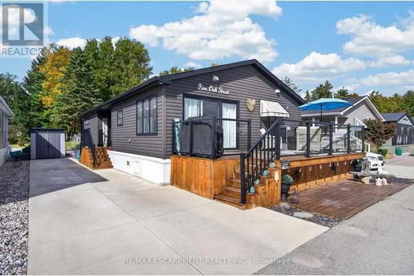 5 OAK STREET - 4449 MILBUROUGH LINE