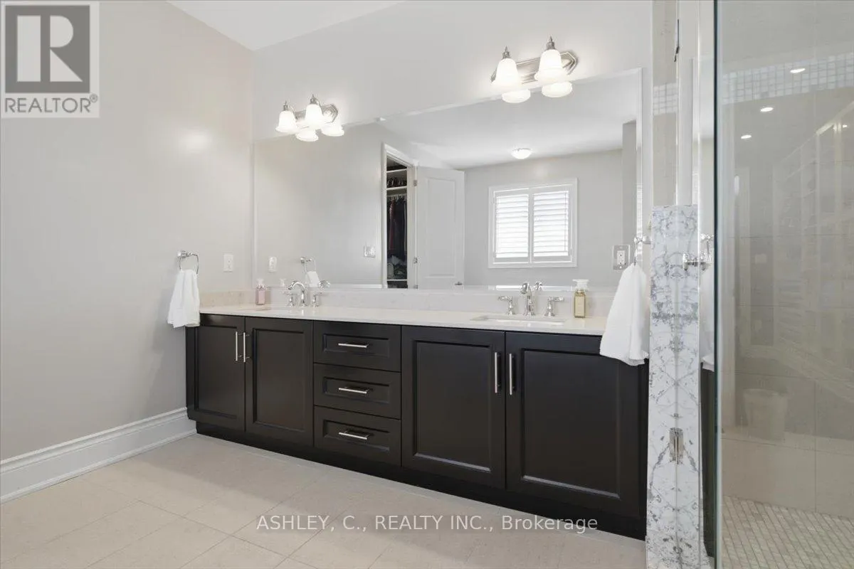 2177 VINELAND CRESCENT