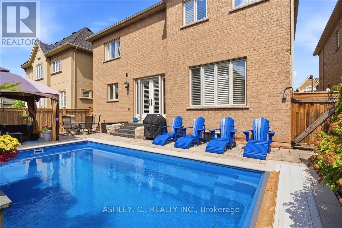 2177 VINELAND CRESCENT