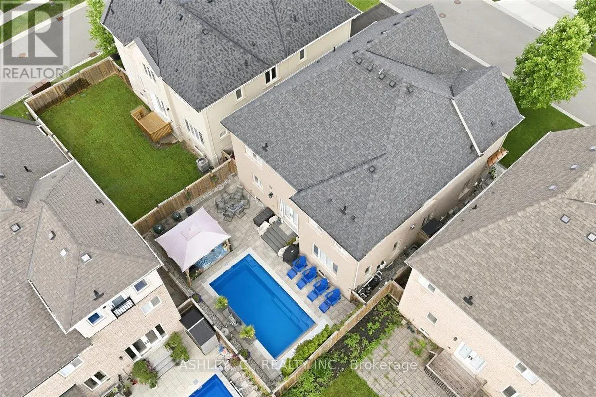 2177 VINELAND CRESCENT