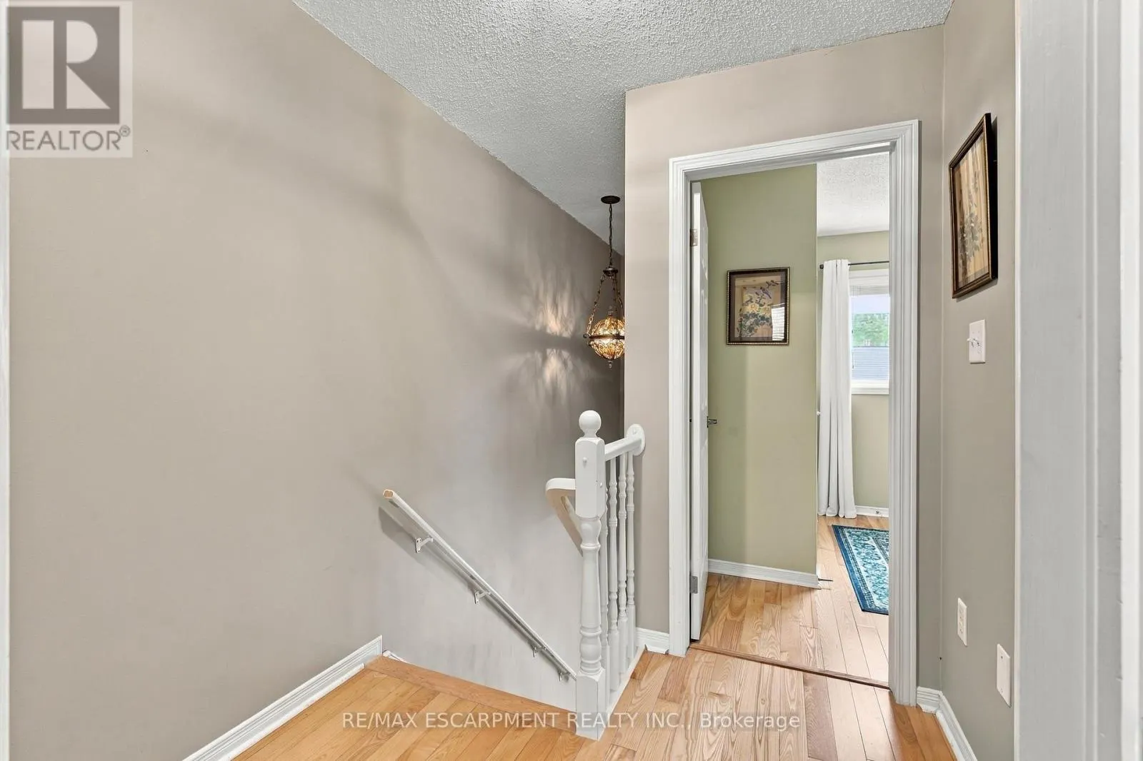3 - 4200 KILMER DRIVE