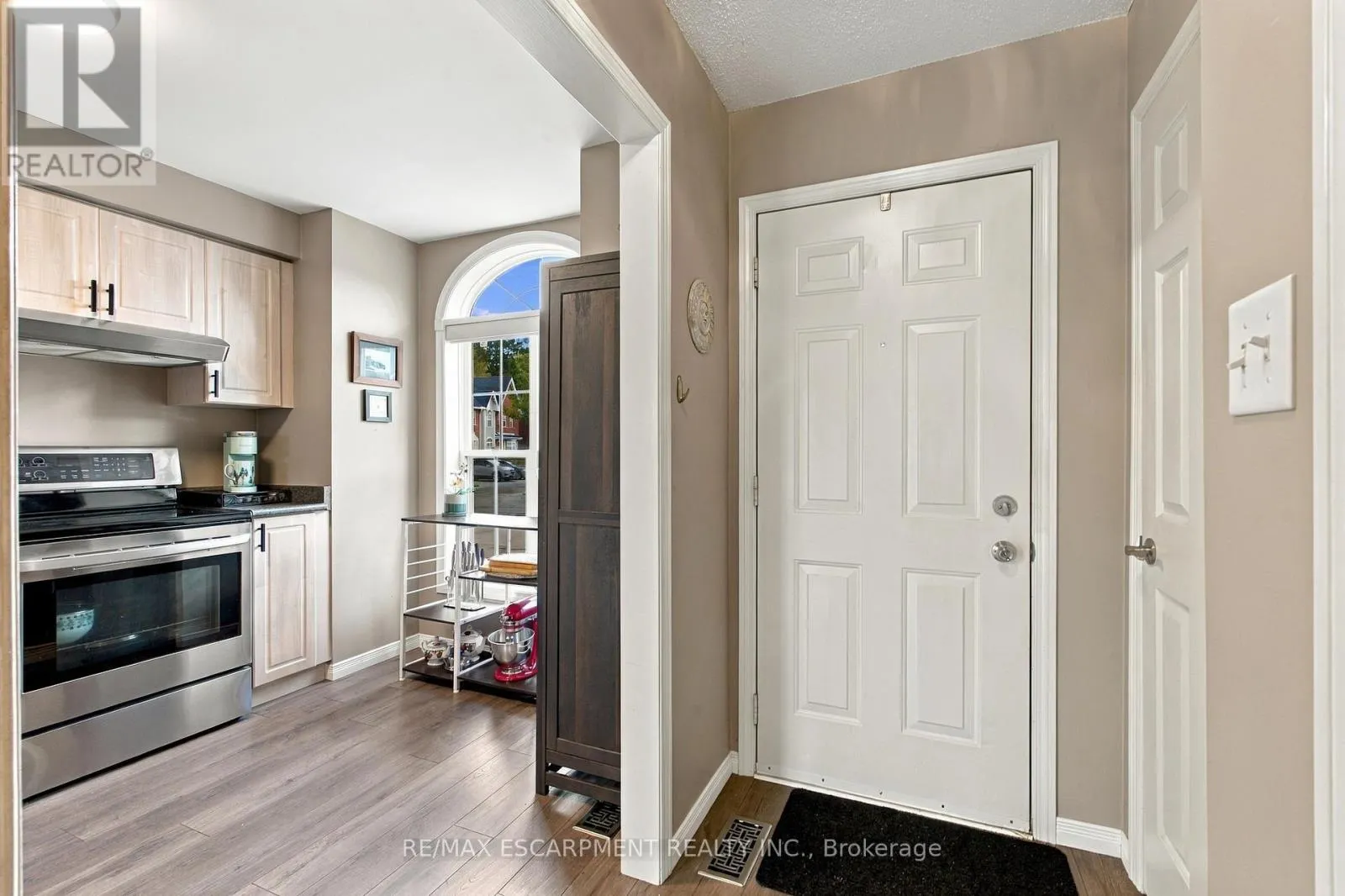 3 - 4200 KILMER DRIVE