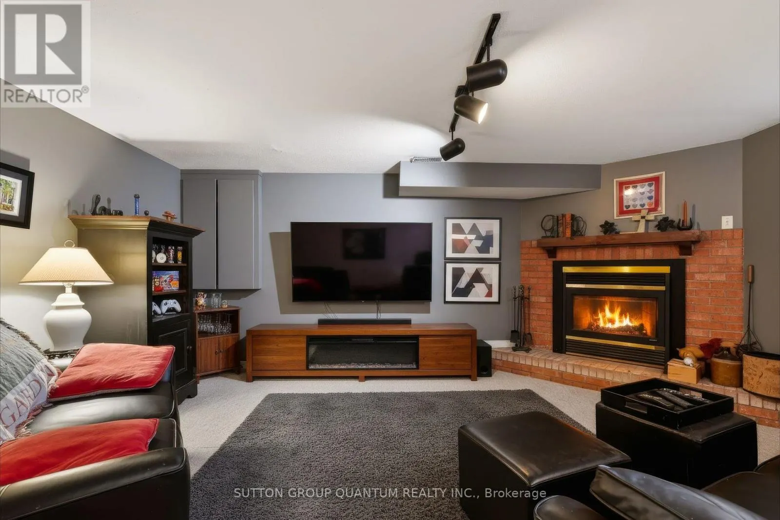 71 - 2205 SOUTH MILLWAY