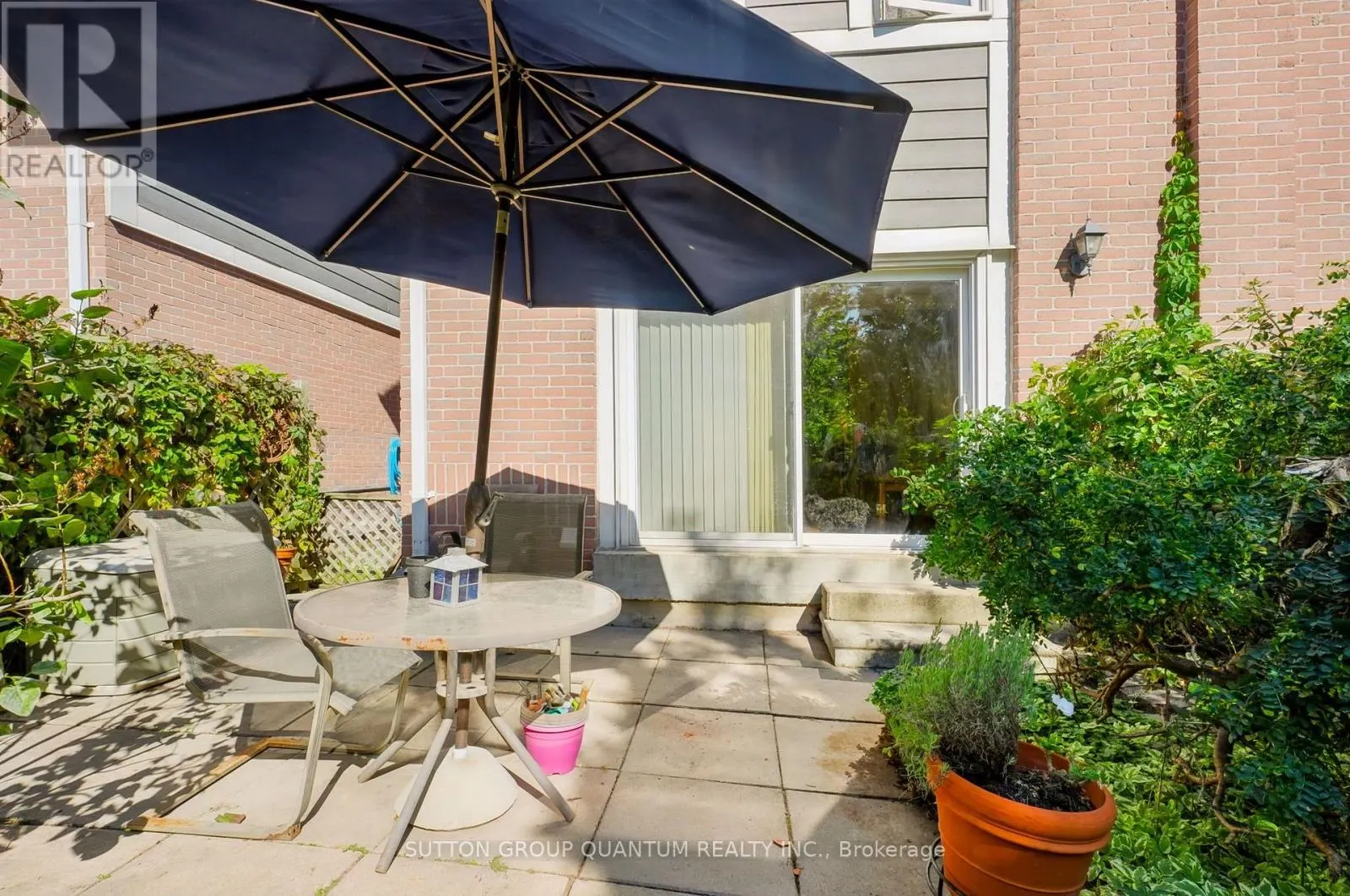 71 - 2205 SOUTH MILLWAY