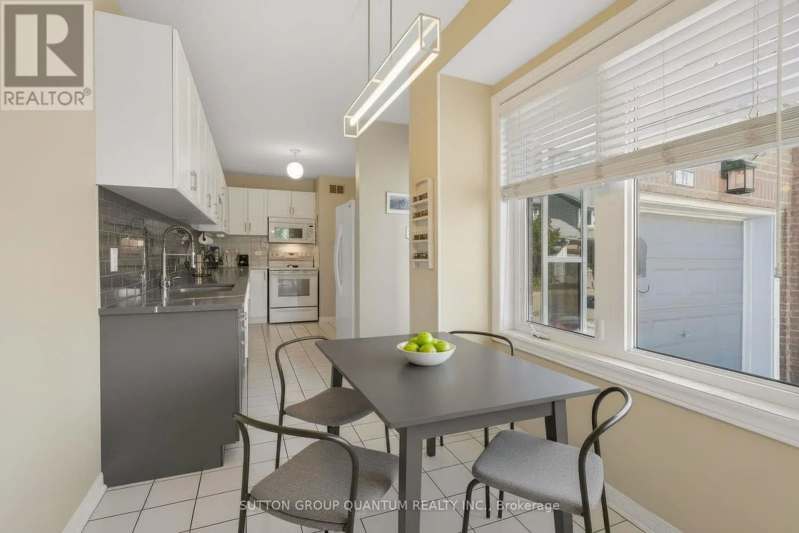 71 - 2205 SOUTH MILLWAY