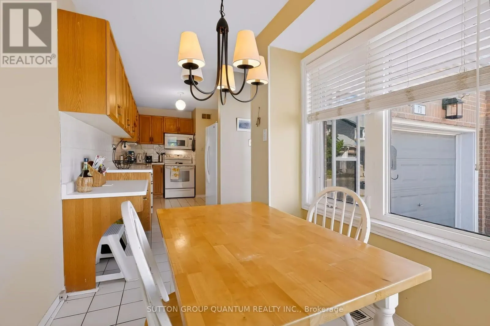 71 - 2205 SOUTH MILLWAY