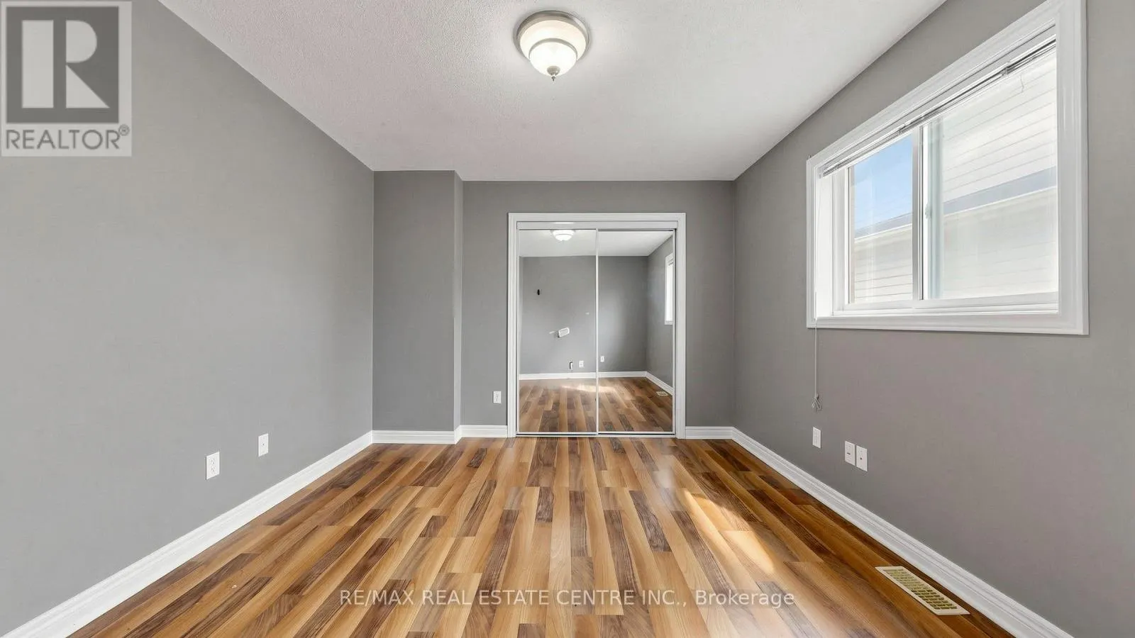 169 COOKE CRESCENT