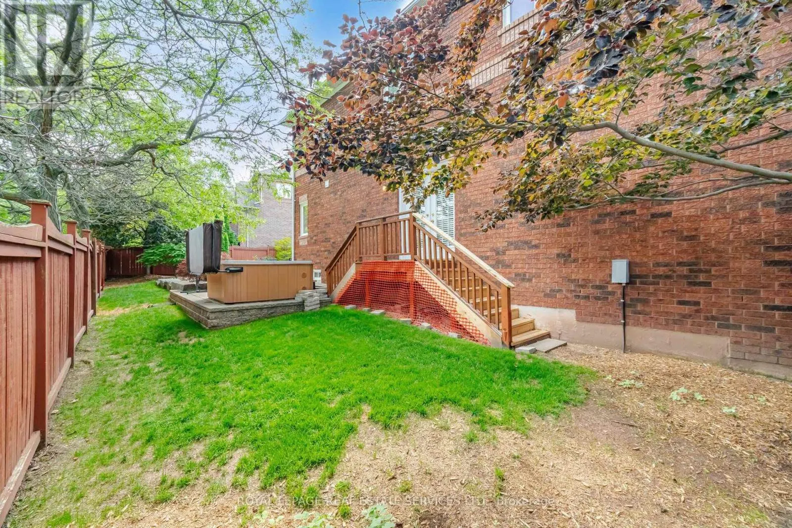 1600 GLENVISTA DRIVE
