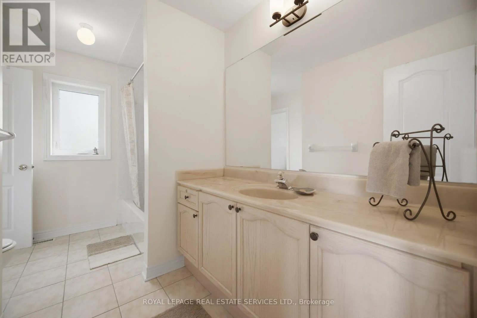 1600 GLENVISTA DRIVE