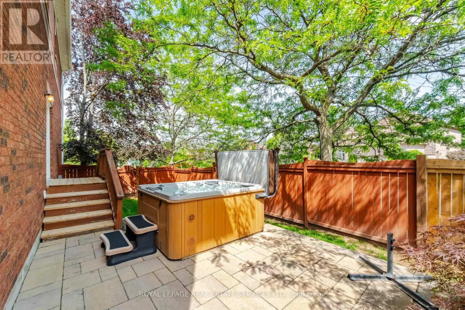 1600 GLENVISTA DRIVE