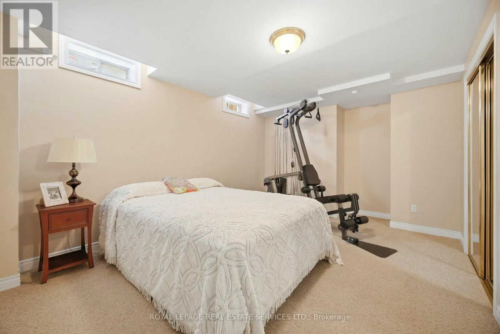 1600 GLENVISTA DRIVE