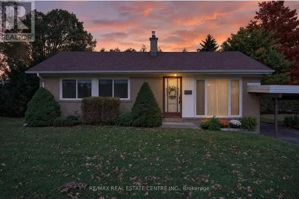 226 ELMWOOD CRESCENT