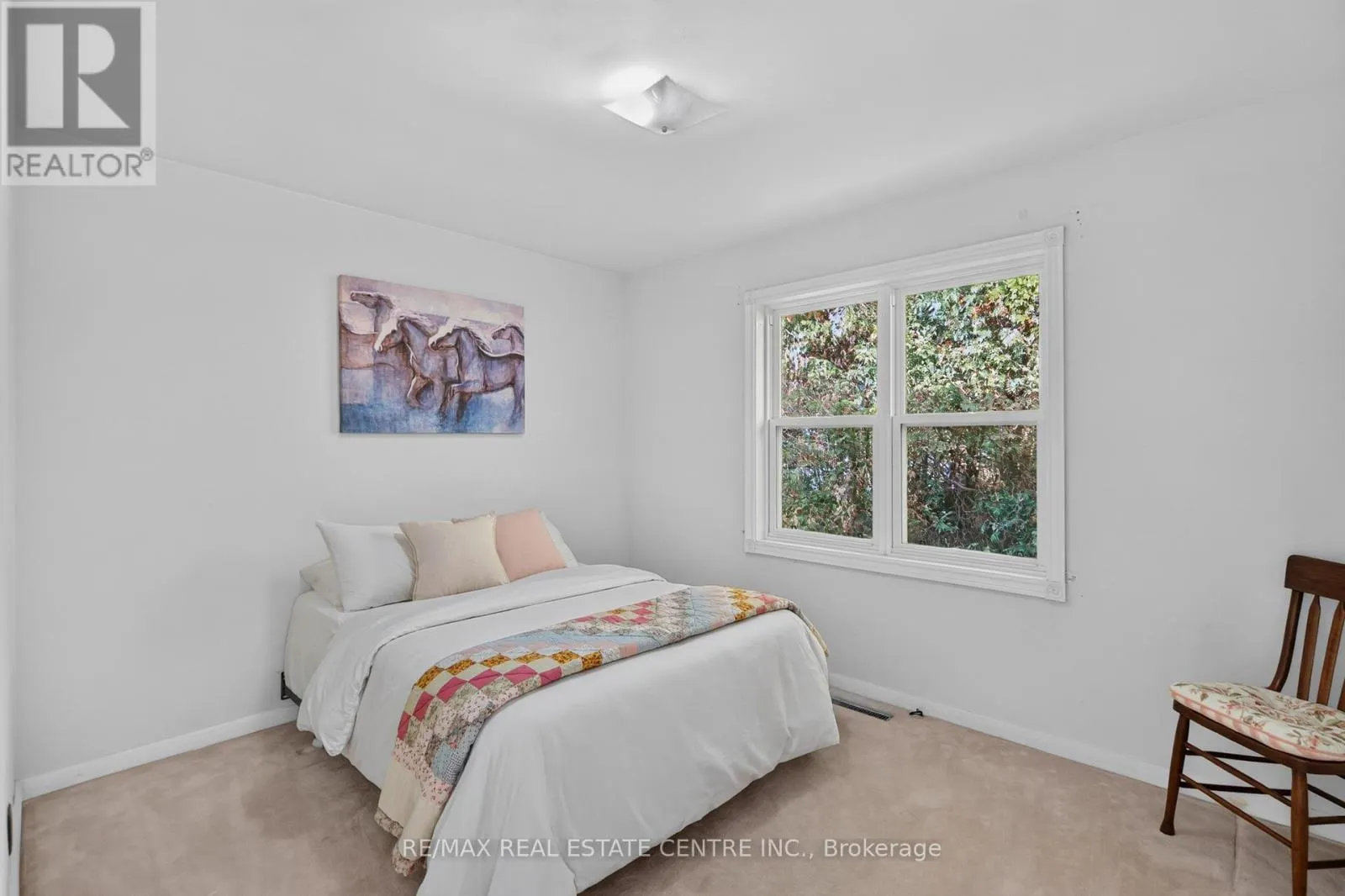 226 ELMWOOD CRESCENT