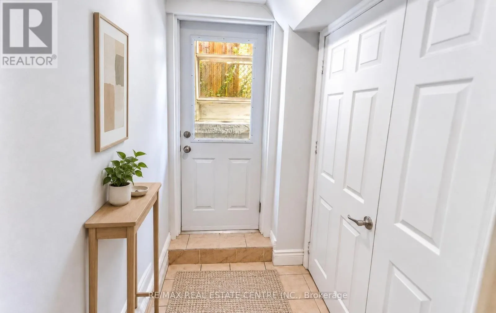 302 SOUTHVIEW ROAD