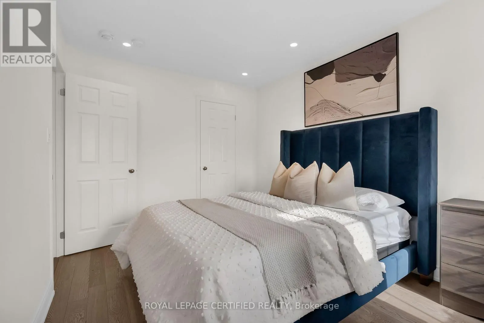 630 MOCKRIDGE TERRACE