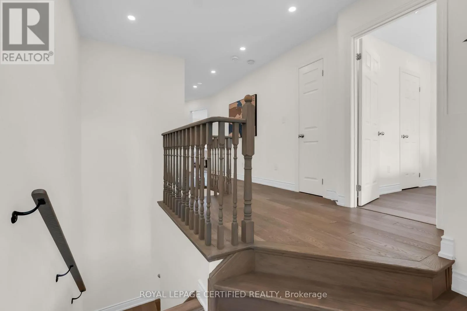 630 MOCKRIDGE TERRACE