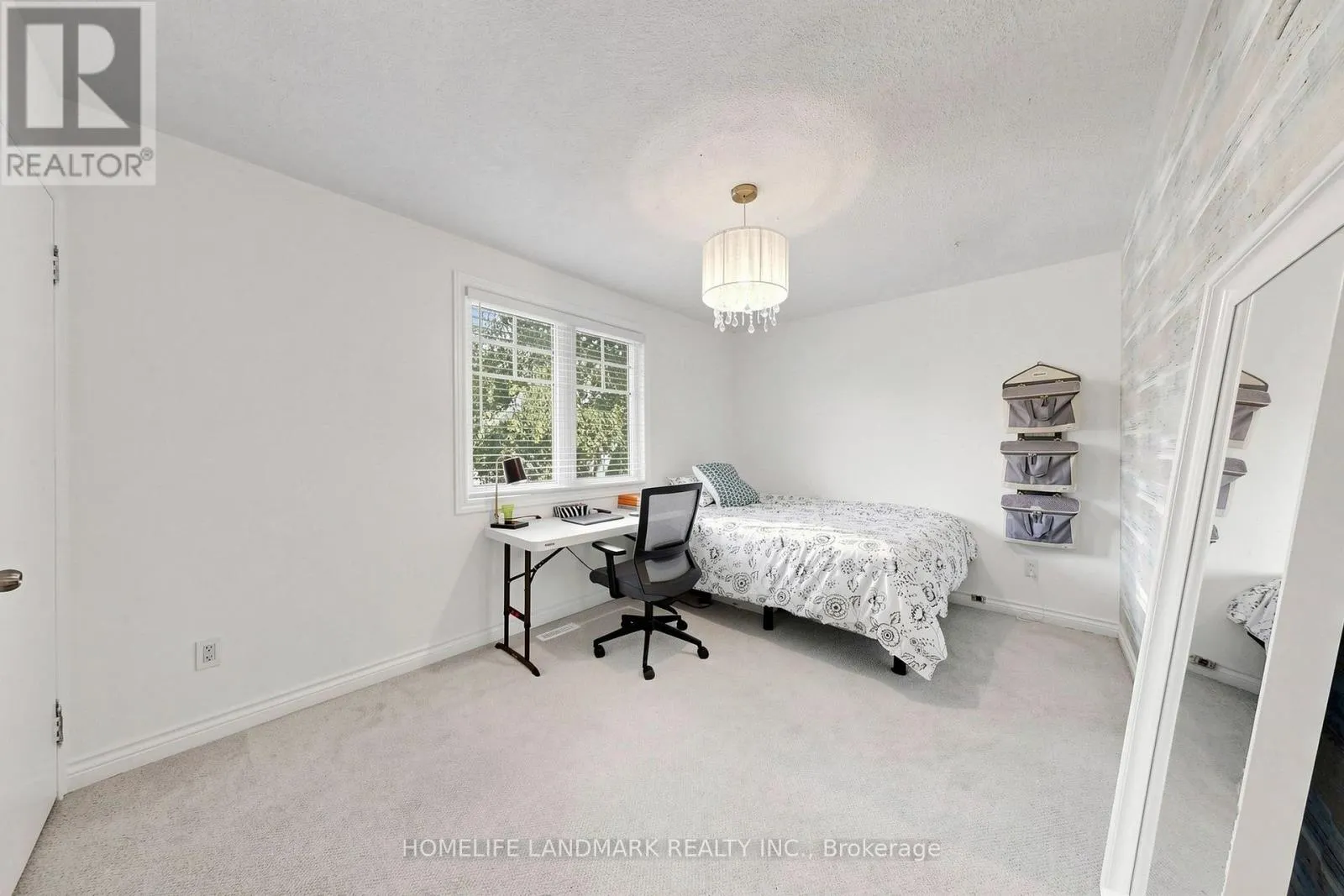224 VALLEYVIEW COURT