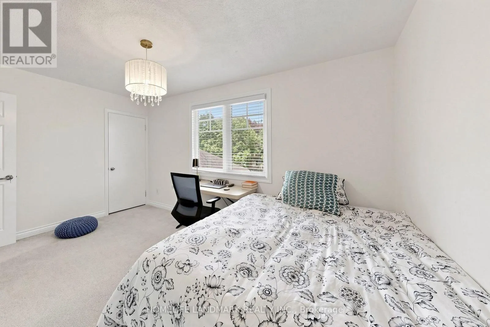 224 VALLEYVIEW COURT