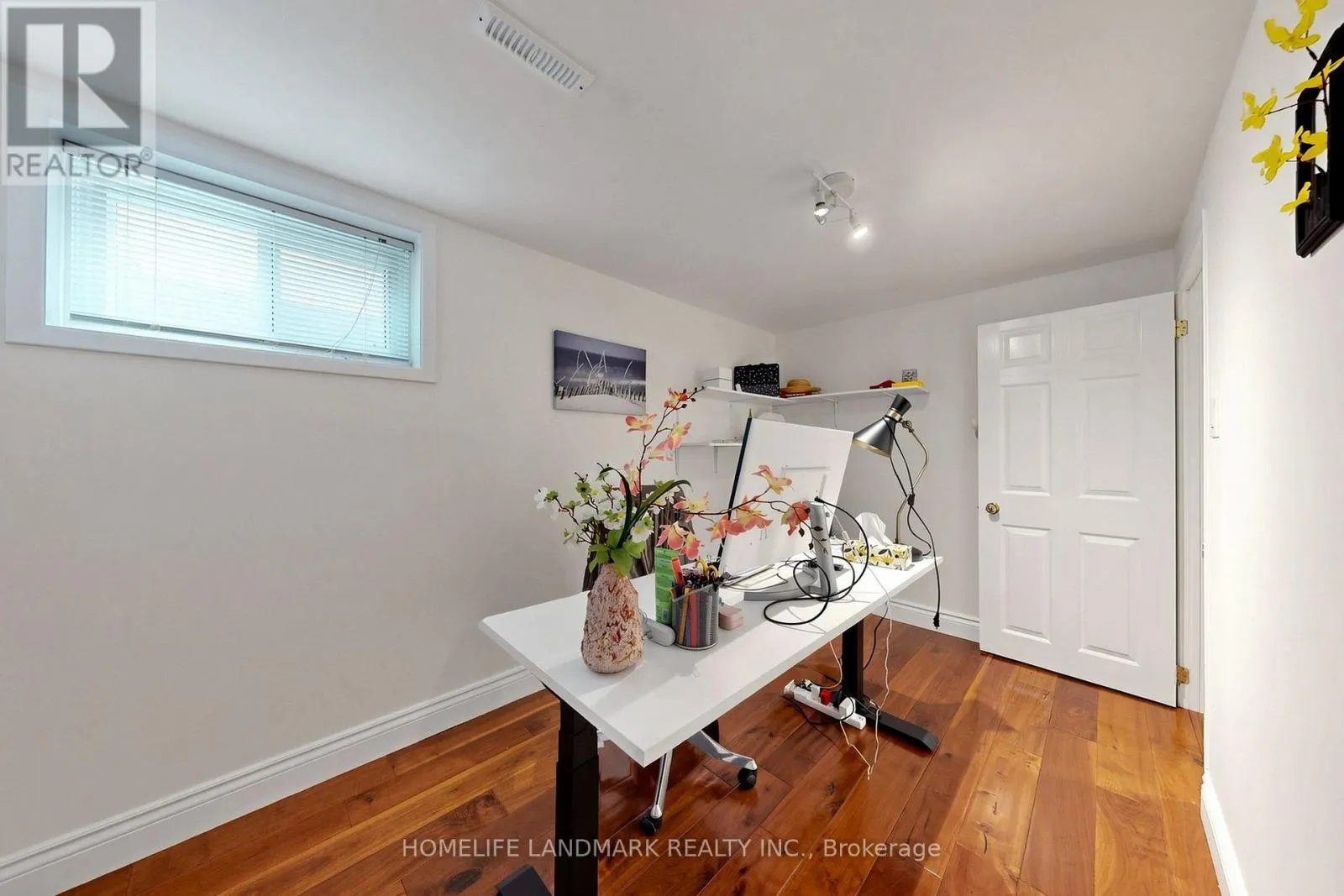 224 VALLEYVIEW COURT