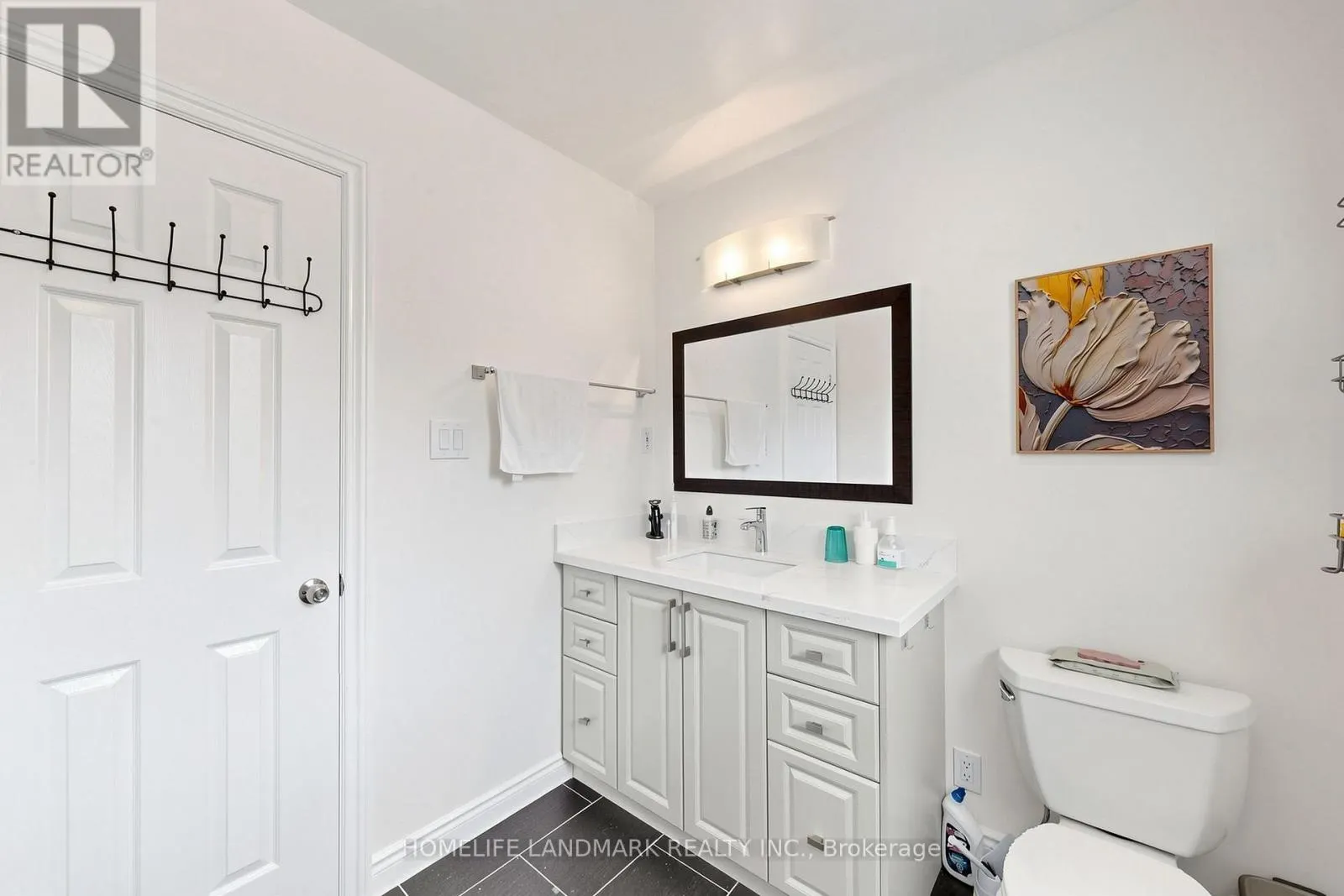 224 VALLEYVIEW COURT