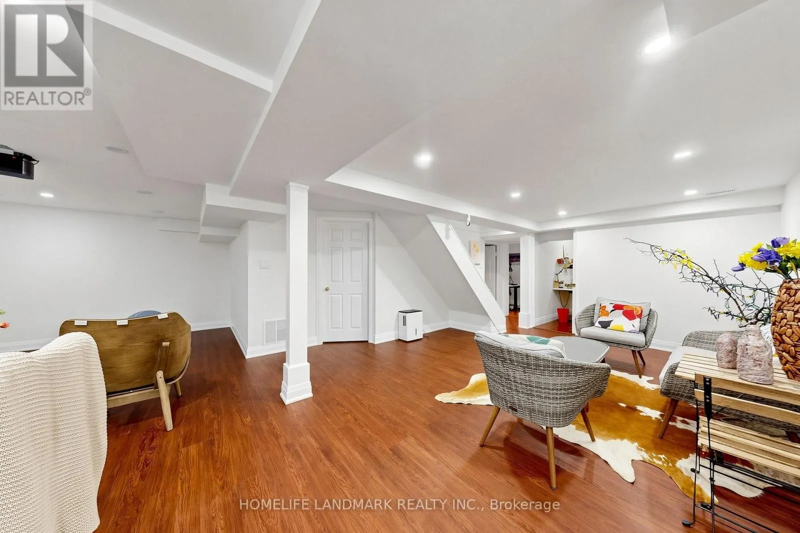 224 VALLEYVIEW COURT