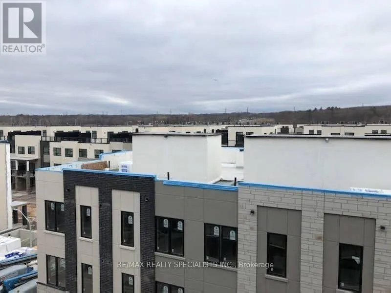 B525 - 1119 COOKE BOULEVARD E