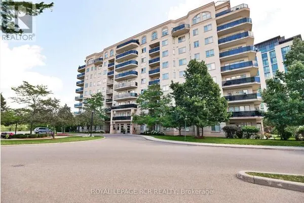 304 - 10 DAYSPRING CIRCLE