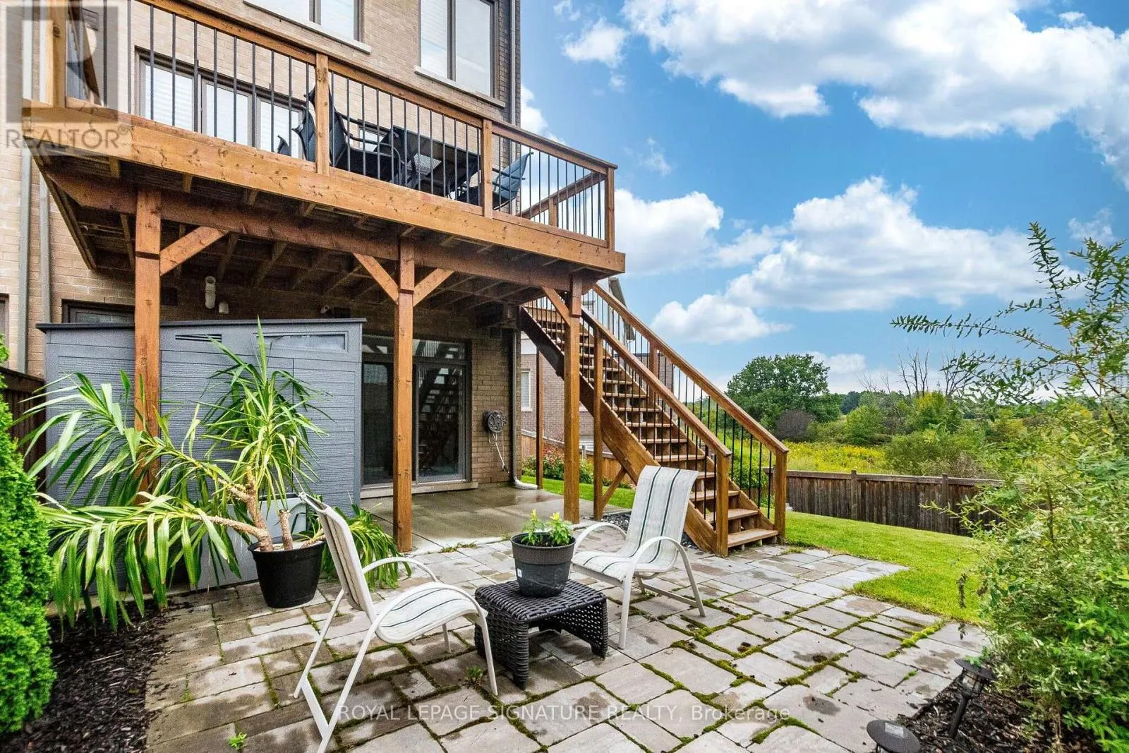3121 MINTWOOD CIRCLE