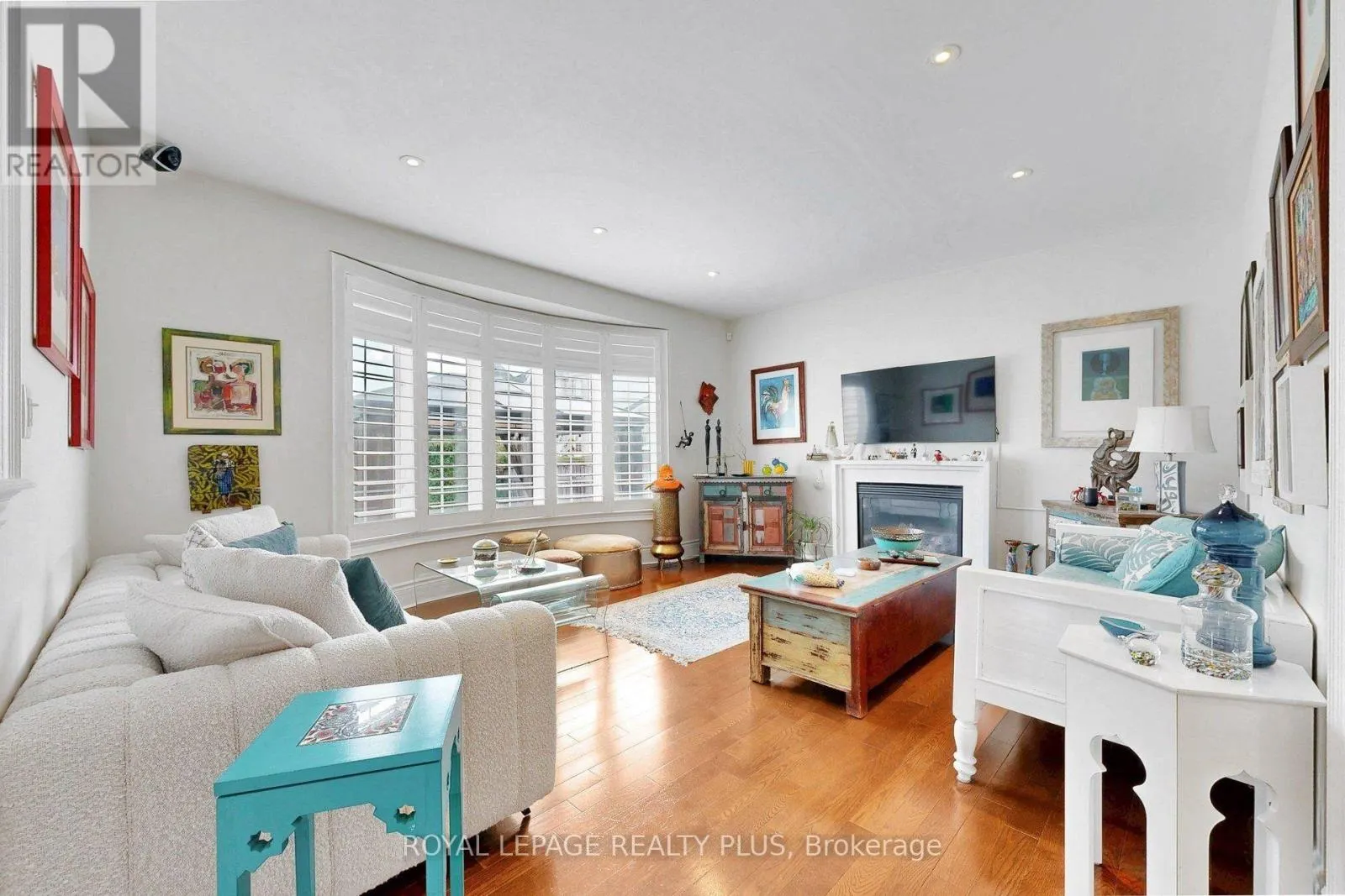 2182 HEATHCLIFF COURT