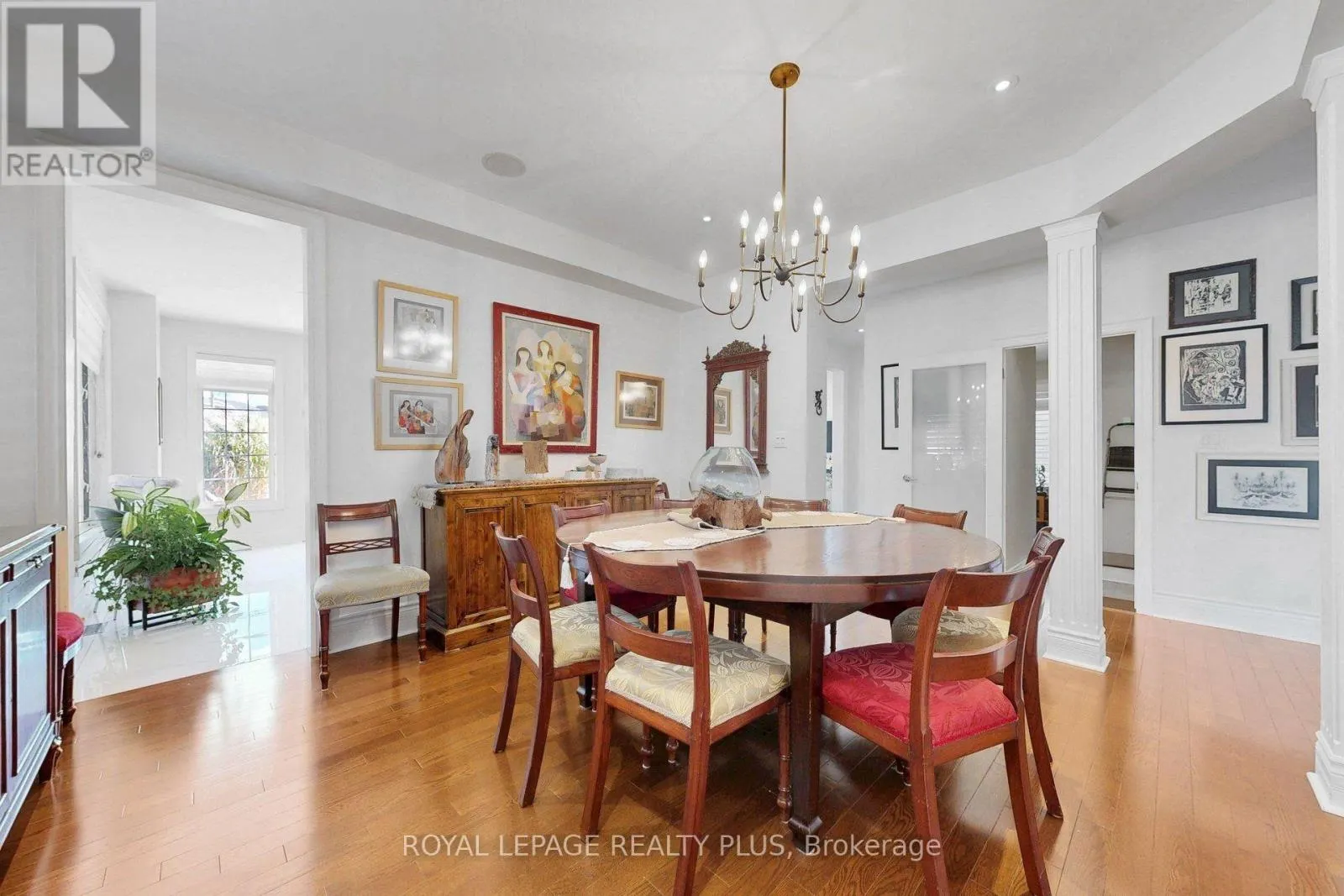 2182 HEATHCLIFF COURT