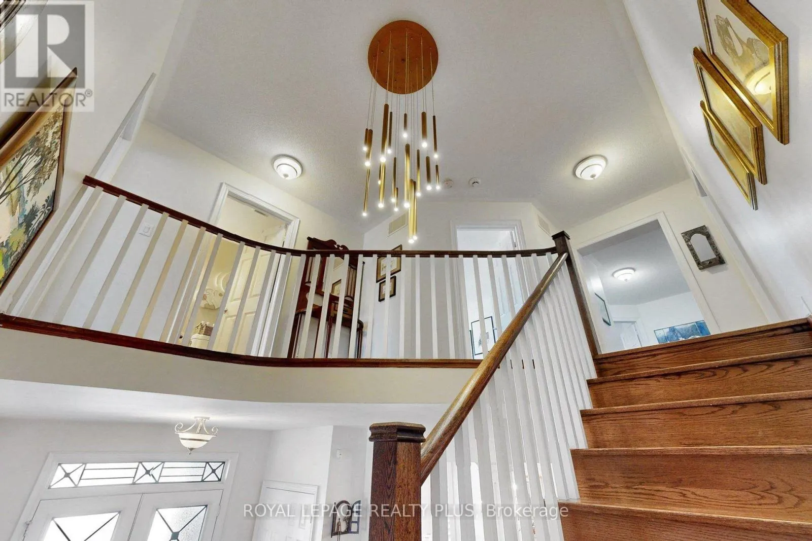 2182 HEATHCLIFF COURT